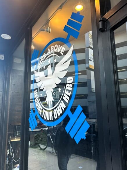 Custom Vinyl Lettering & Graphics